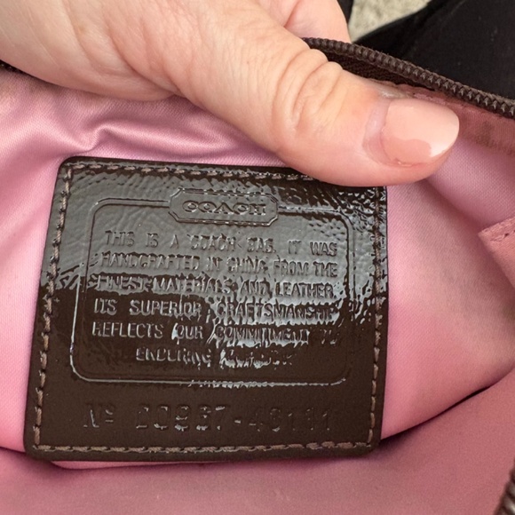 Authentic COACH Signature Canvas Crossbody Bag and Wallet - Picture 6 of 6